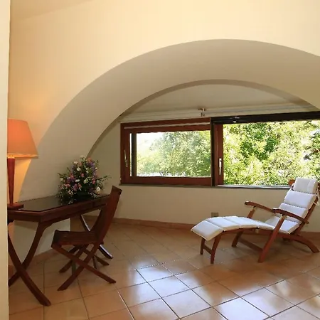 Oda ve Kahvaltı Gocce Di Limone